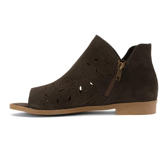 Boho Coolway Peep-Toe Shooties - Picture 6 of 8